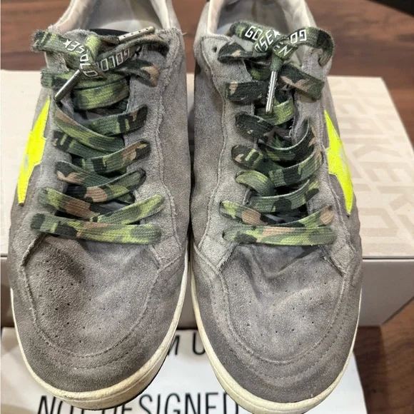 Golden Goose Gray Sneakers with Neon Yellow Star - Picture 3 of 8